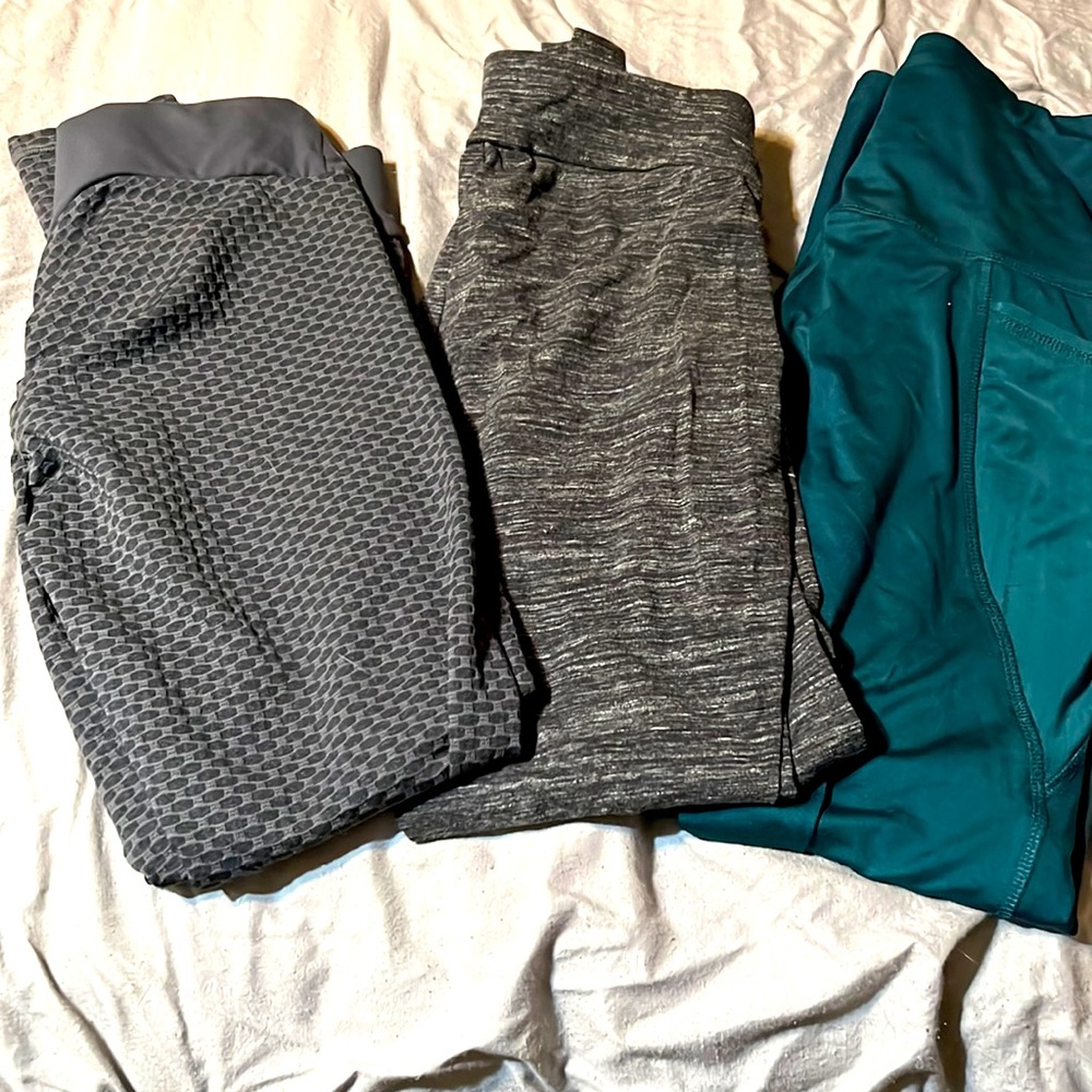 3 leggings